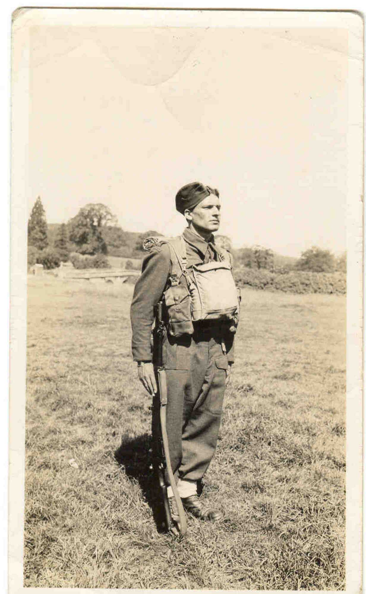 Ján Bačík (foto archiv Post Bellum - Paměť národa) měl být členem skupiny Wolfram, jenže se zranil. Bojoval pak jako tankista u Dunkerque. 