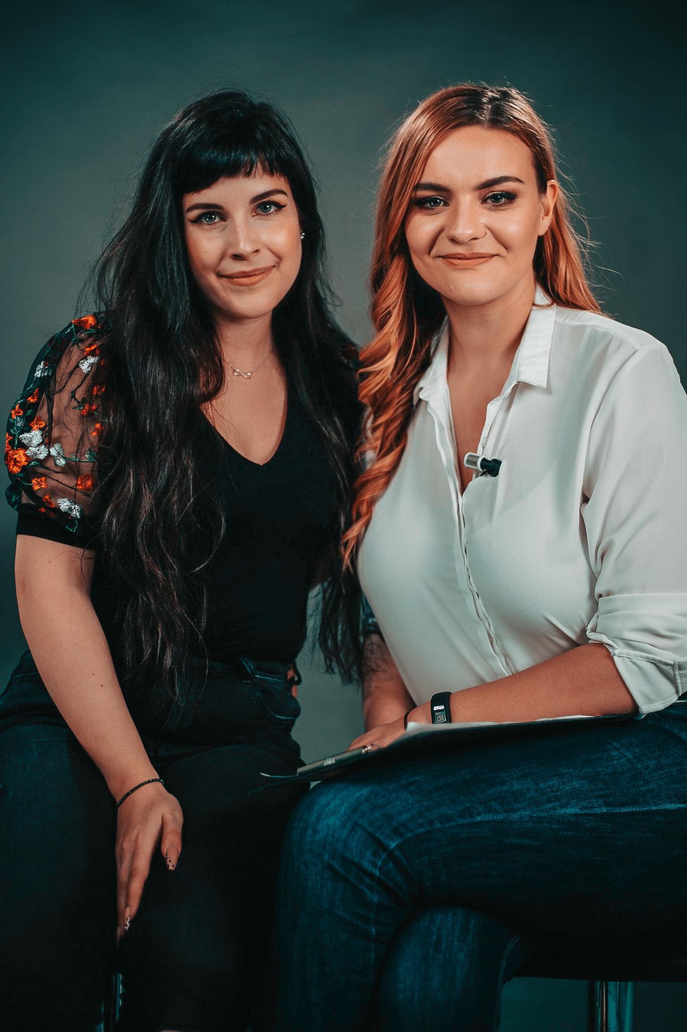 Diana Vitikačová a Tereza Hirsch při natáčení