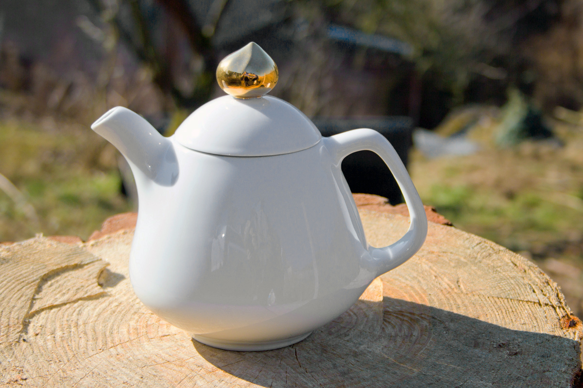 Konvička se zlatou šlehačkou