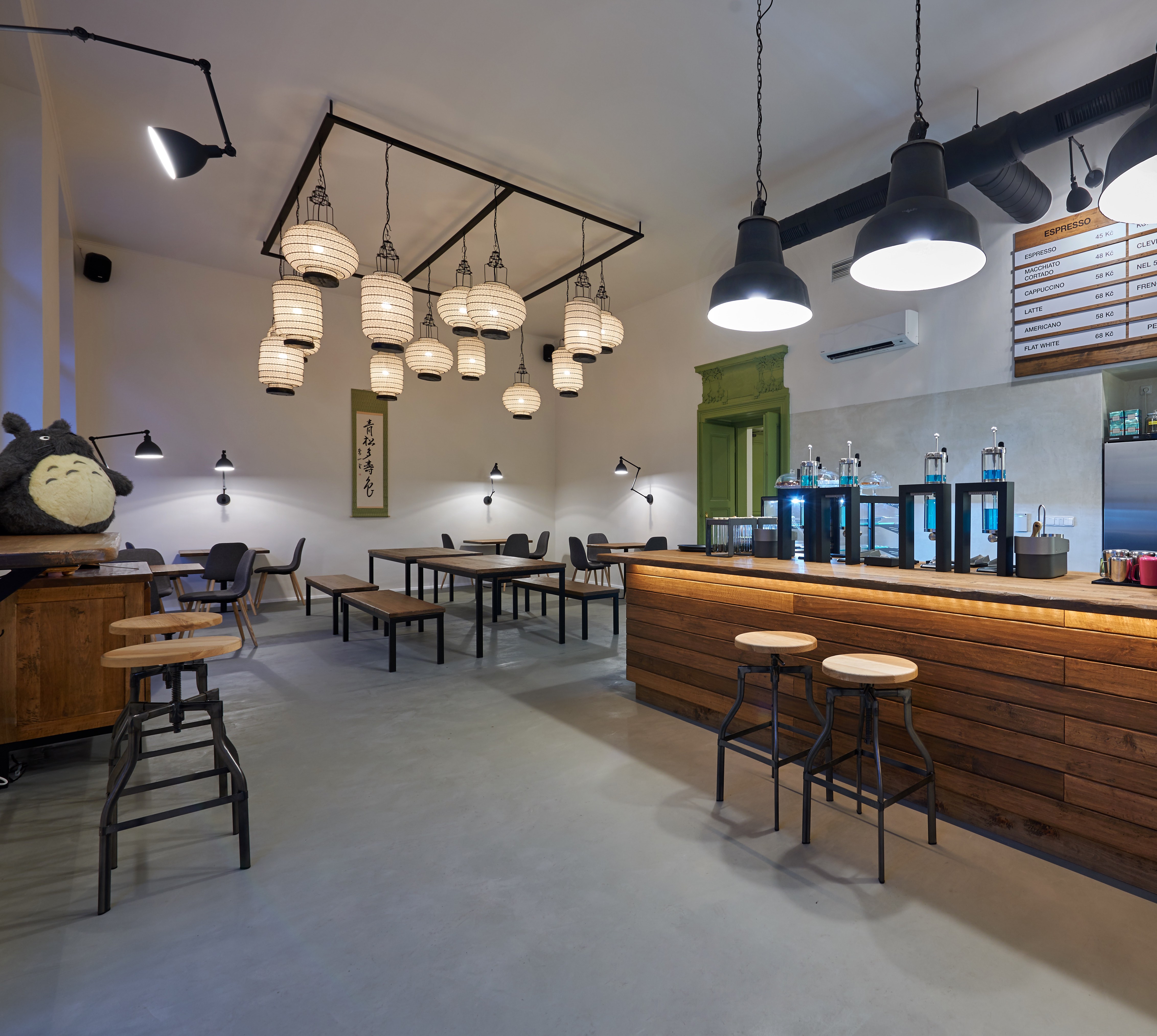 Momoichi Coffetearia & Bistro