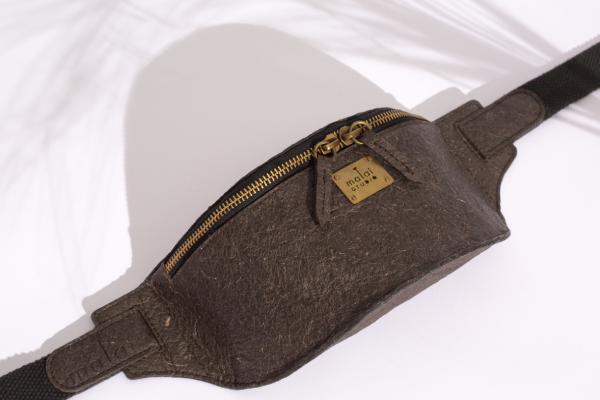 Hithit - Malai Studio: accessories made from unique coconut