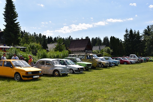 Přehlídka veteránů