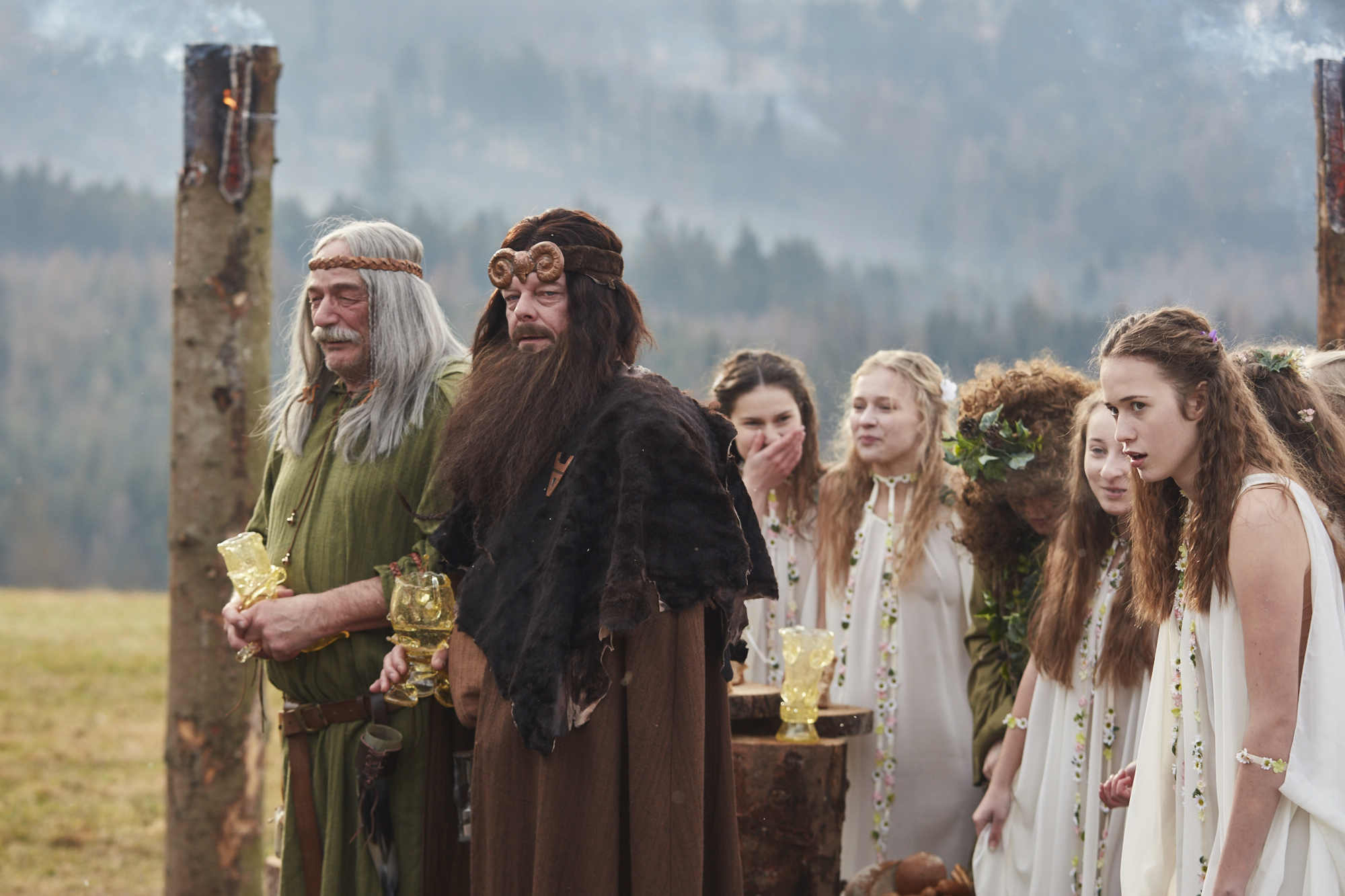 Oslava narozenin boha Radegasta. Na snímku Pavel Nový a Martin Stránský.