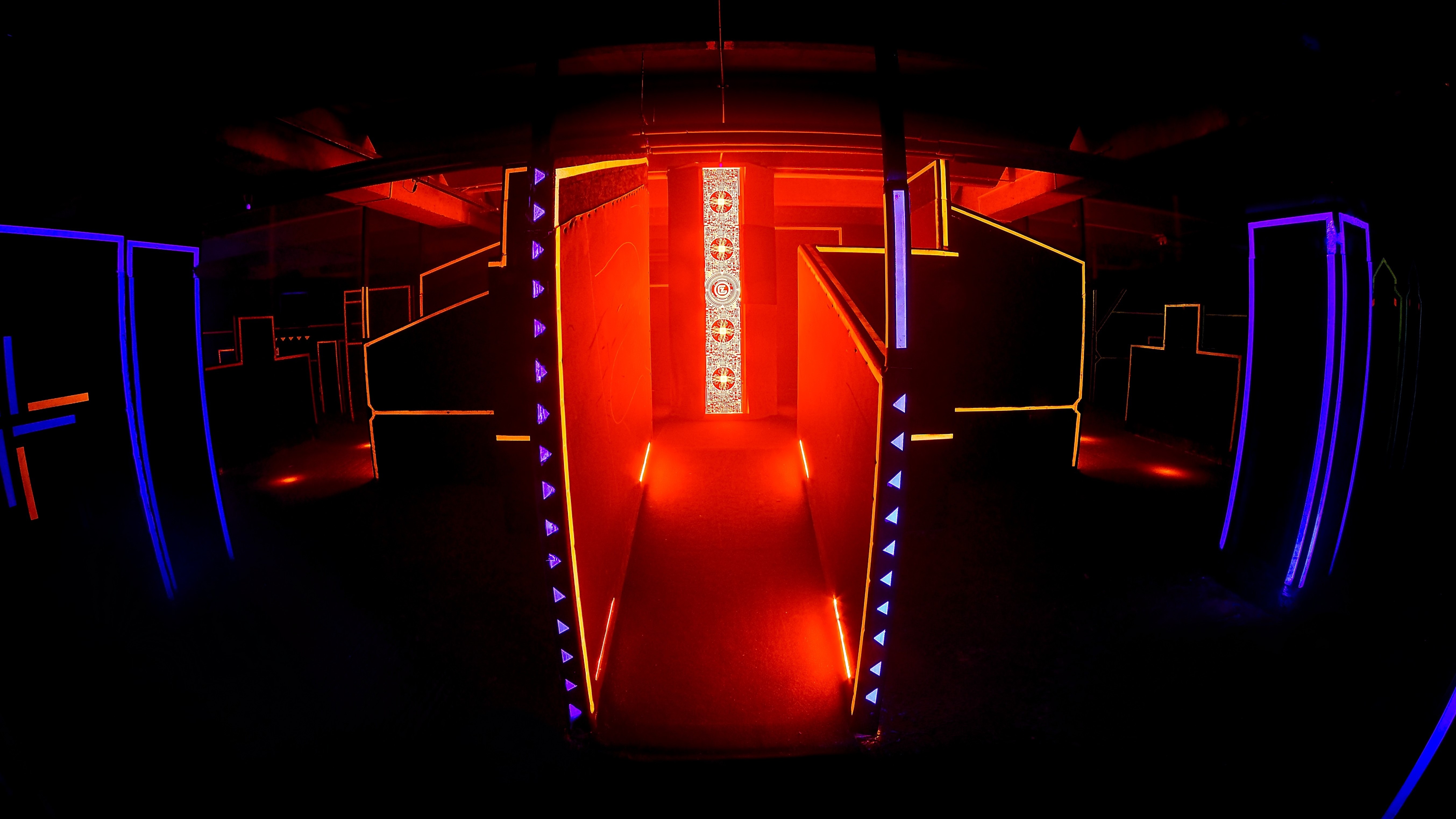 Hithit Střílejte s námi, než nás to sestřelí Laser Game Zlín